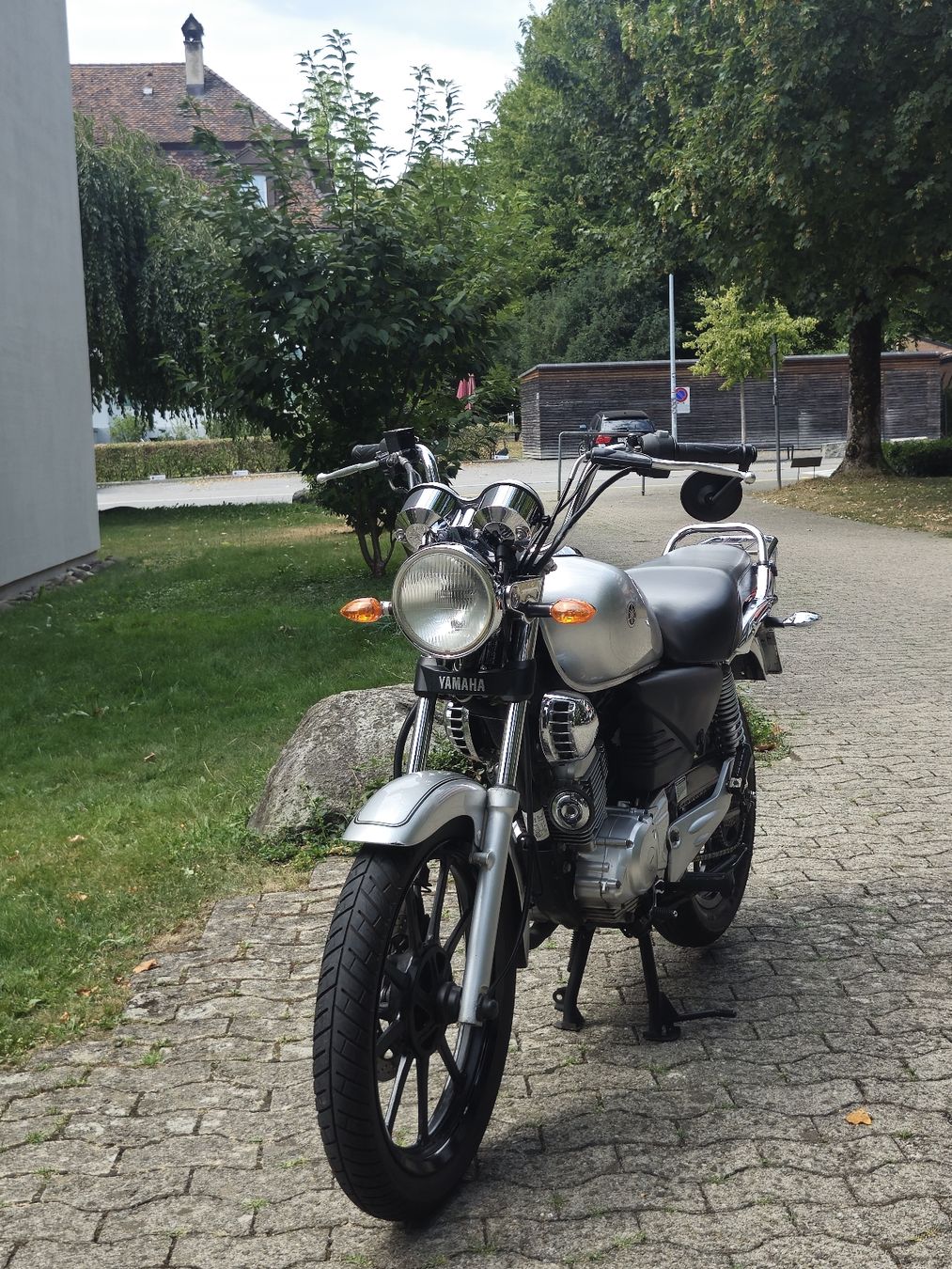 Yamaha Cruisers: Yamaha YBR 125 Custom – D'occasion à Cham par ben_r9pl 5