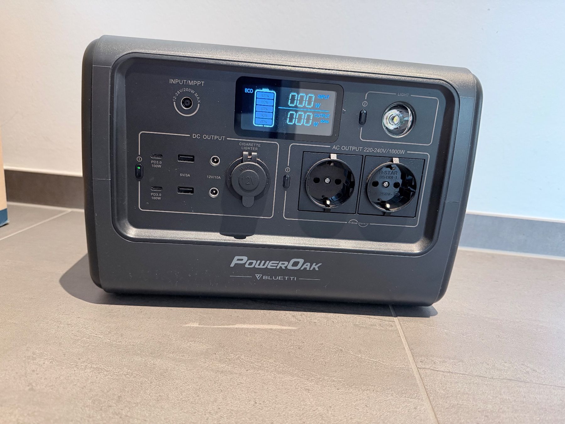 Bluetti Generatori di corrente: PowerOak Bluetti EB70 OVP – Usato da Basel venduto da a.61