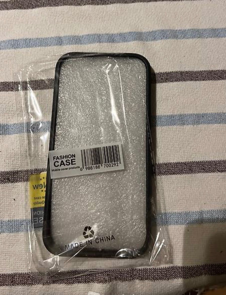 Apple Telefoni cellulari / Smartphones: iphone 15 pro schutzhülle – Nuovo e nell'imballaggio originale da St. Gallen venduto da babinos01 4