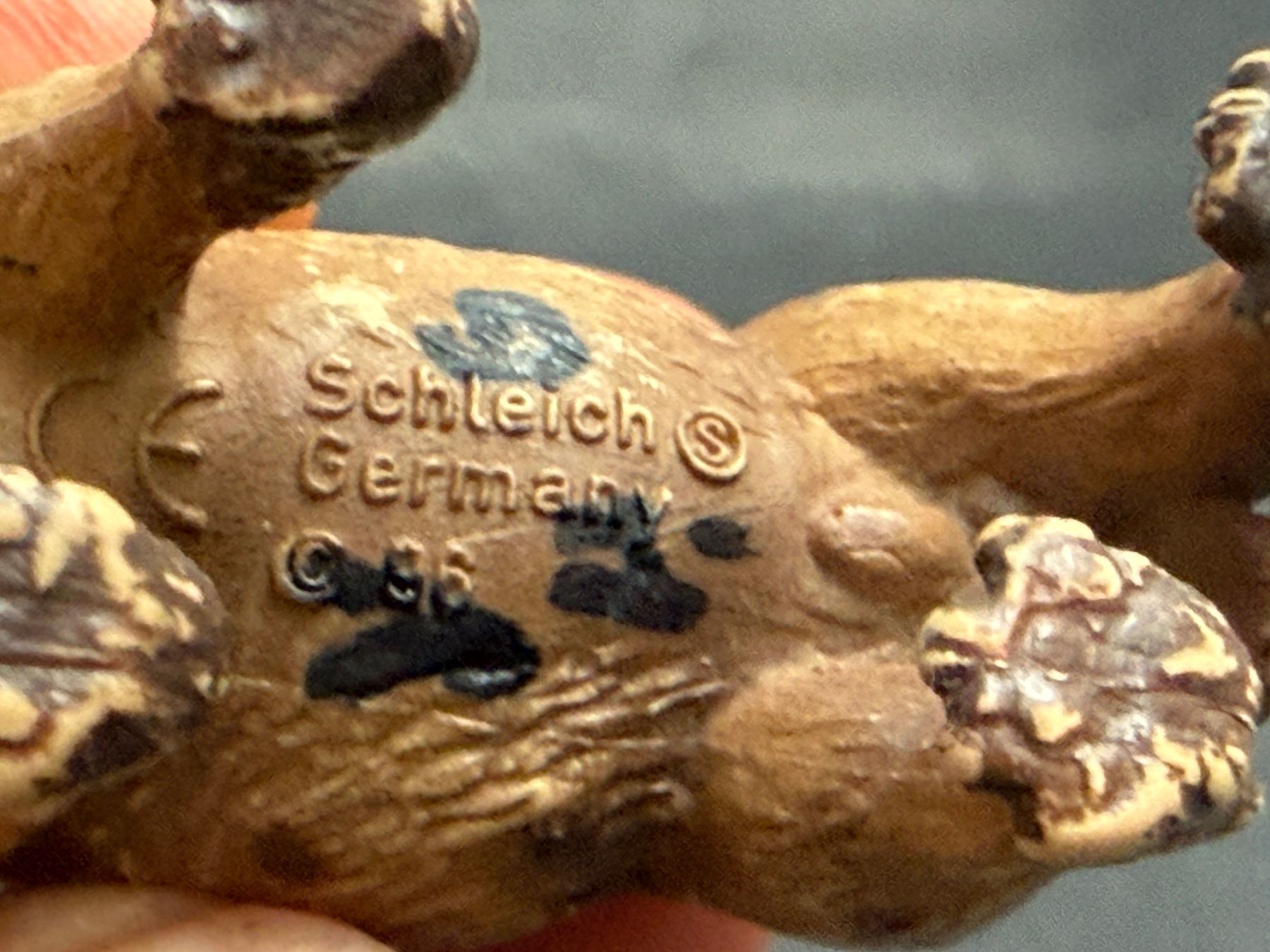 Schleich Figuren: Schleich Hyäne 1996 made in Germany Tüpfelhyäne – Gebraucht aus Ennetbaden von mapa05 6