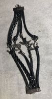 Bracelet cuir noir, style bohème, breloques argentées