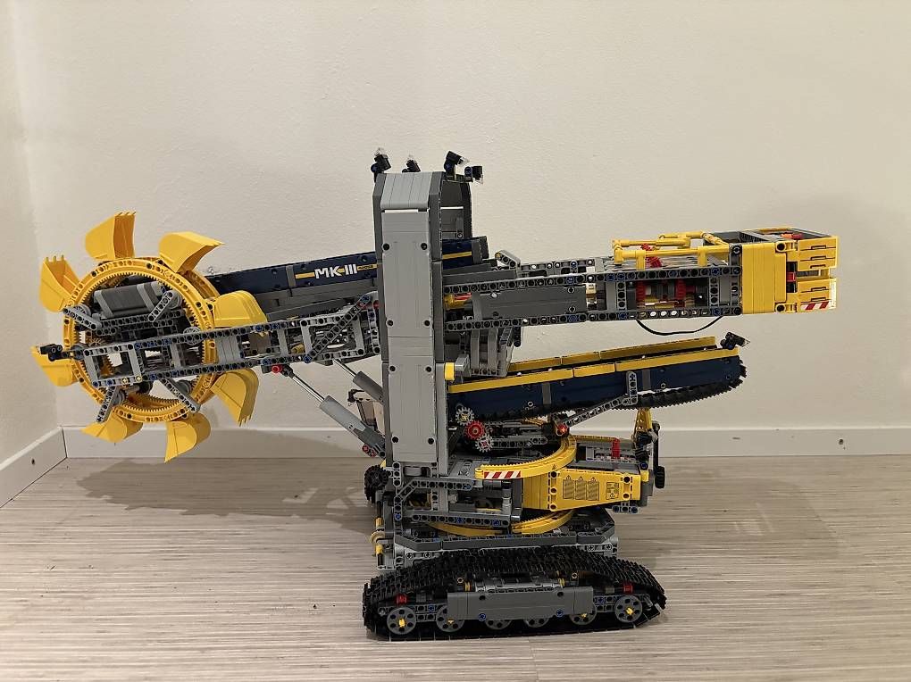 Kit di costruzioni: LEGO Technic 42055 Schaufelradbagger - Neuwertig – Usato da Stetten SH venduto da Flo---