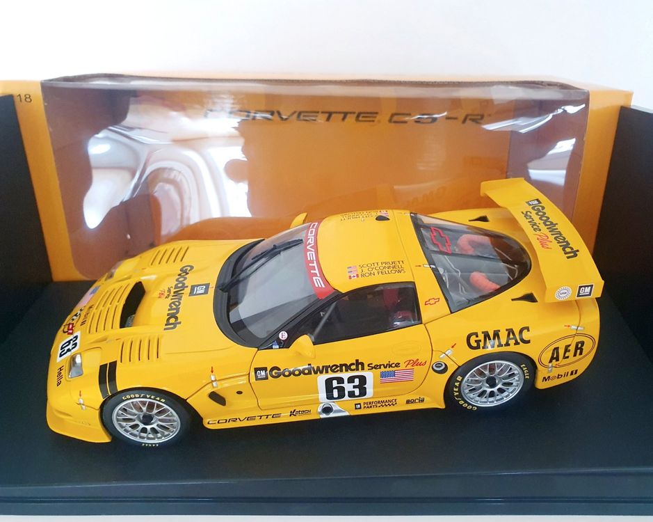 GMP 1/12° CORVETTE C5-R 24 H du MANS 2003 ref 13122