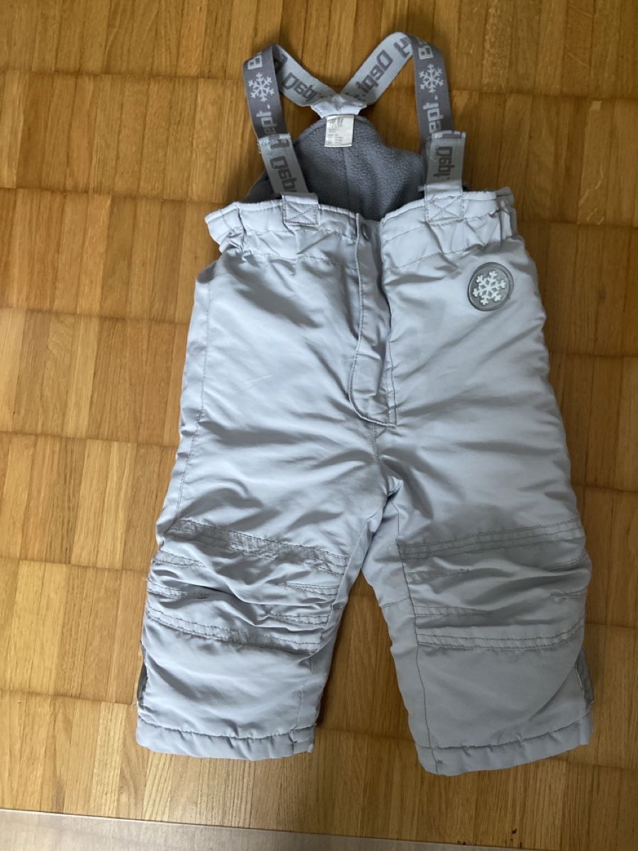 H&M Pantaloni: Schnee Hose Gr. 86 – Usato da Mönchaltorf venduto da Angel789
