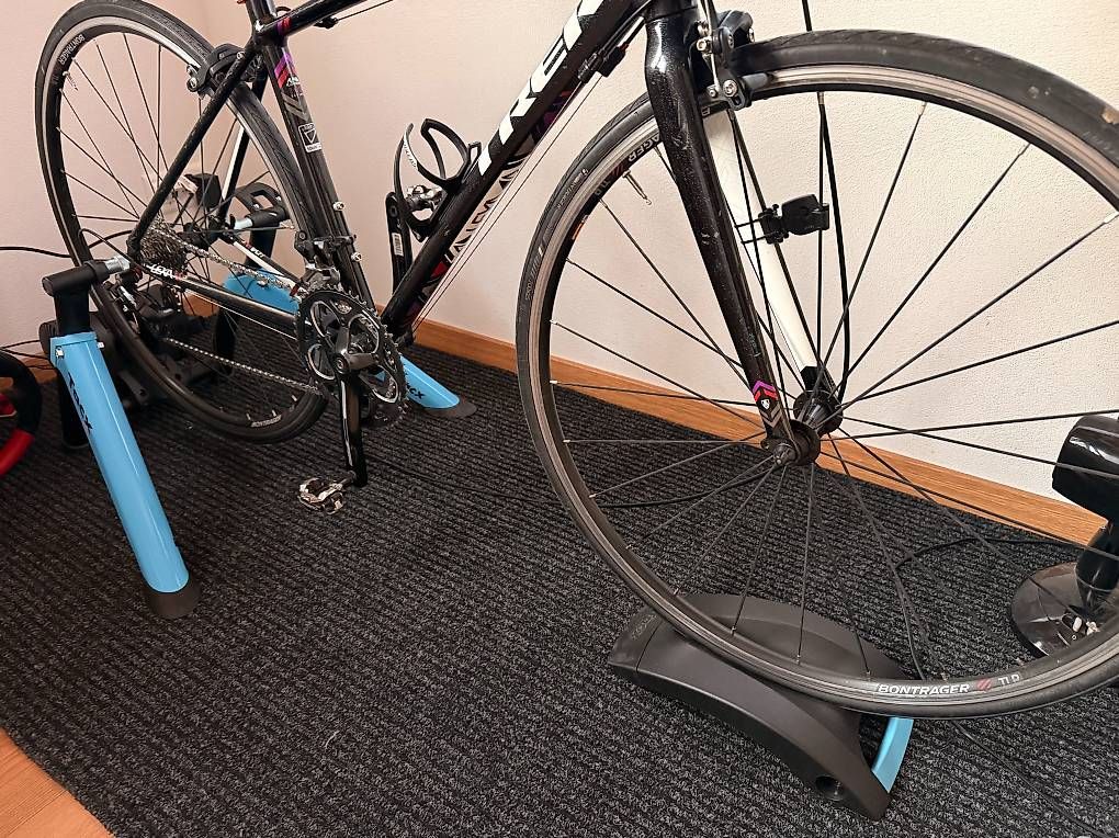 Hometrainer: Velorolle Tracx – Gebraucht aus Zillis von cocacola32 2