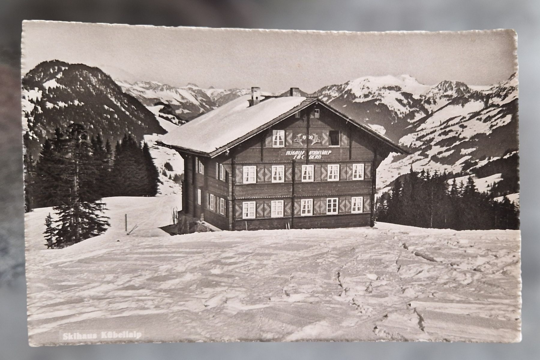 Cartoline postali: Skihaus, Kübelialp – Usato da Ebikon venduto da Donar50