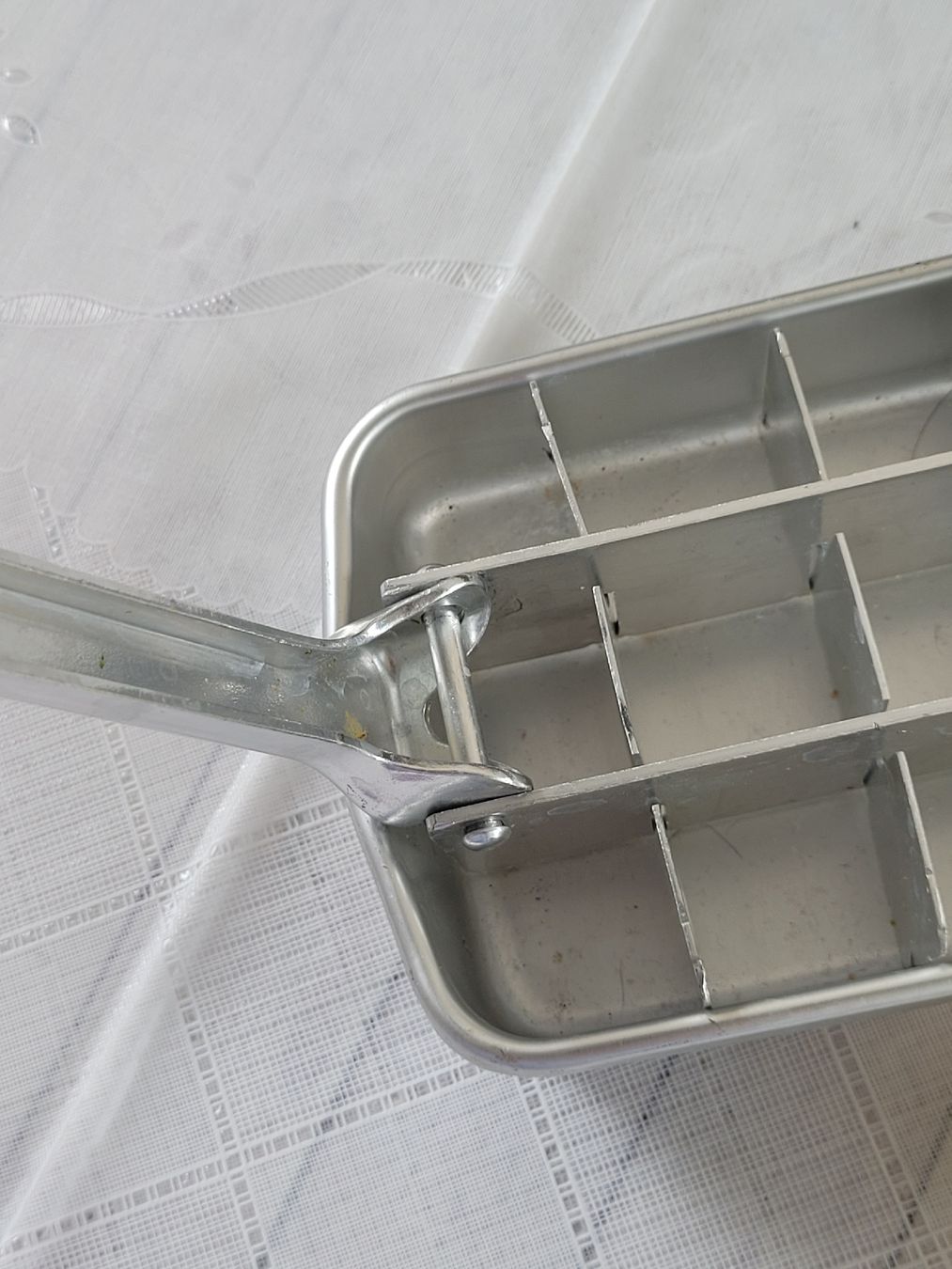 Elettrodomestici da cucina: Prima Vintage Eiswürfelbehälter Aluminium – Nuovo (secondo la descrizione) da Buttikon SZ venduto da Renco 2
