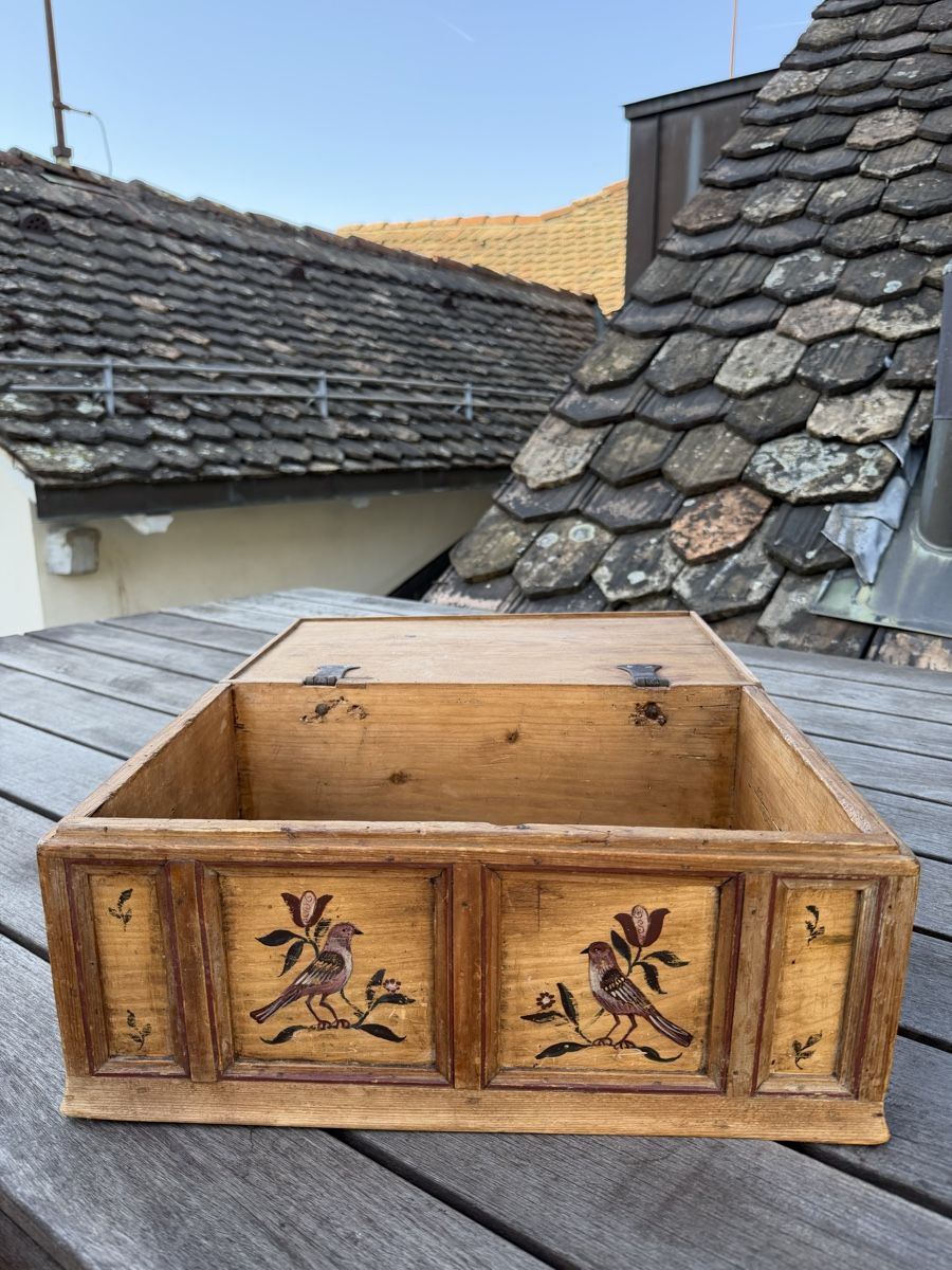 Barattoli: Antique hand painted wooden box – Usato da Zürich venduto da mar_v8bs 1