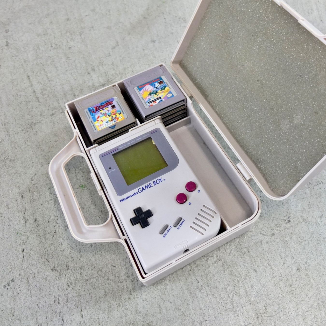 Giochi: GameBoy + 10 Spiele – Usato da Basel venduto da Brocki-auf-dem-Wolf