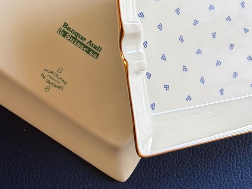Portacenere: Rare ensemble de cendriers de collection Banque Audi – Nuovo e nell'imballaggio originale da Commugny venduto da rit_5lq2 9