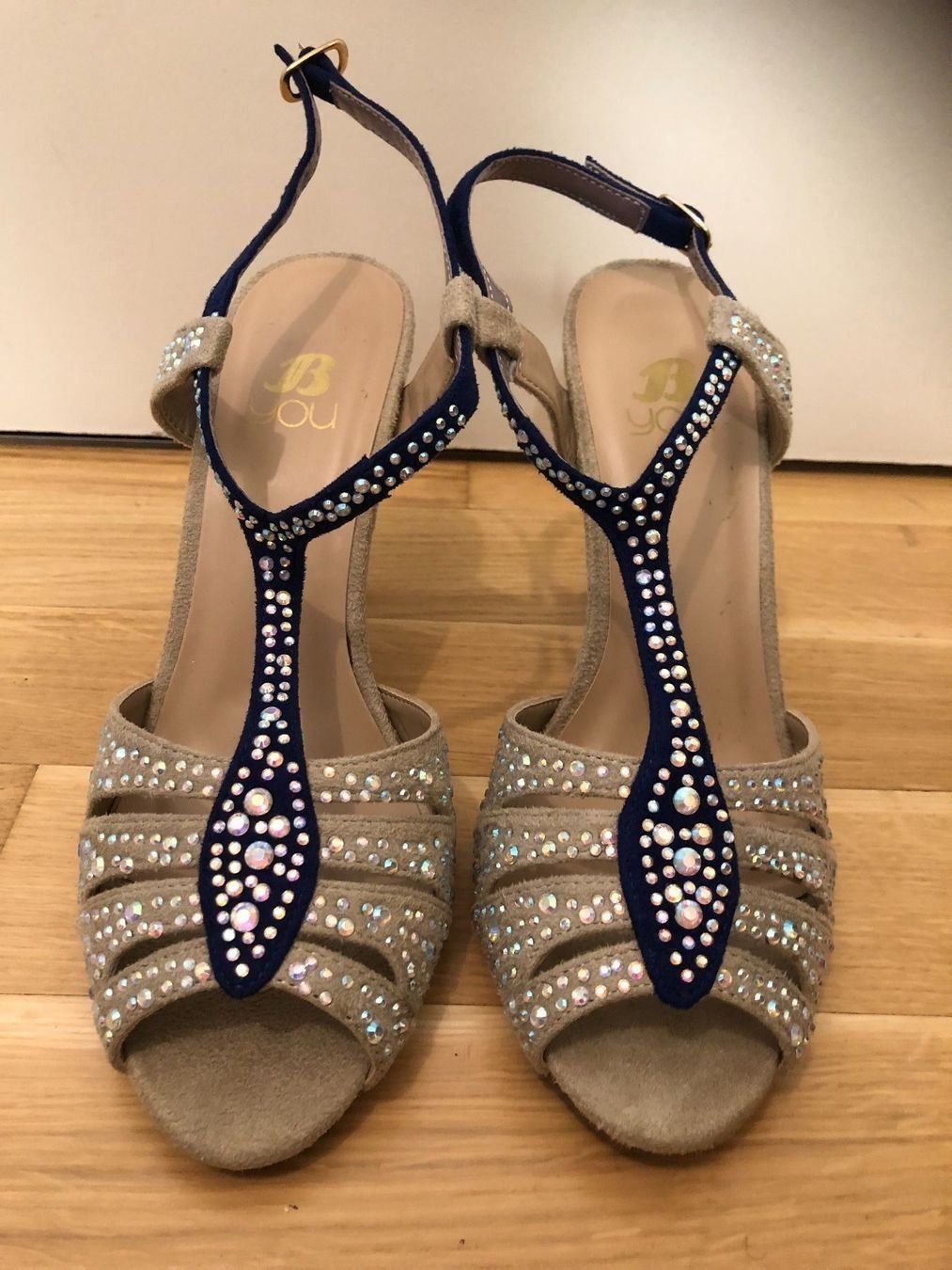 Scarpe da donna: Sandalen mit Strass von Bata NEU – Usato da Wil  AG venduto da Kfloh 1
