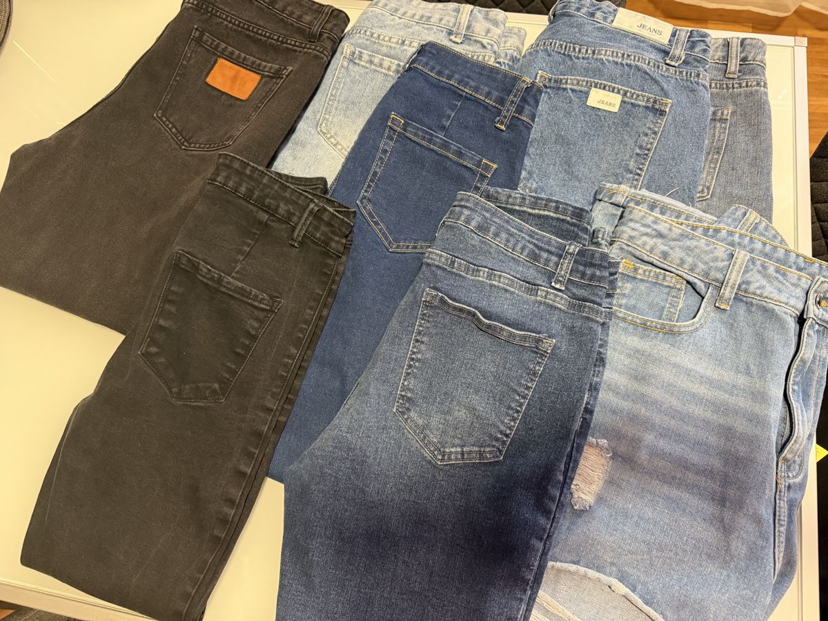Shein Jeans: Jeans Paket  – Gebraucht aus Basadingen von ttb_vs95 1