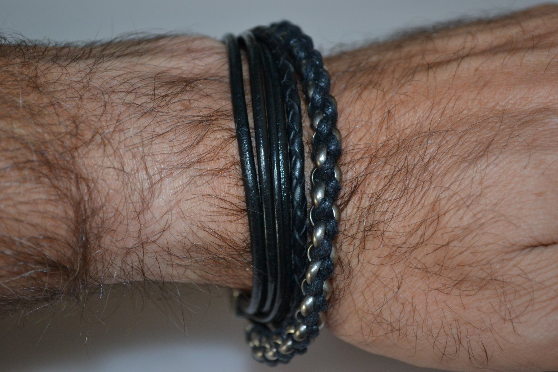 Fossil Altri gioielli: Divers bracelets et collier FOSSIL – Usato da Porrentruy venduto da emi83