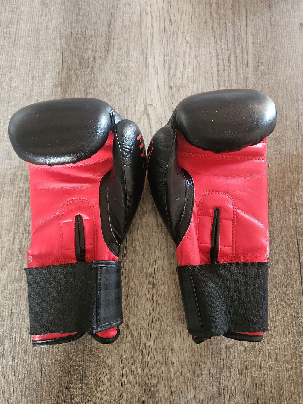 Adidas Guanti & manicotti: Boxhandschuhe Adidas Hybrid 50  – Usato da Riehen venduto da Pesto-Genovese 1