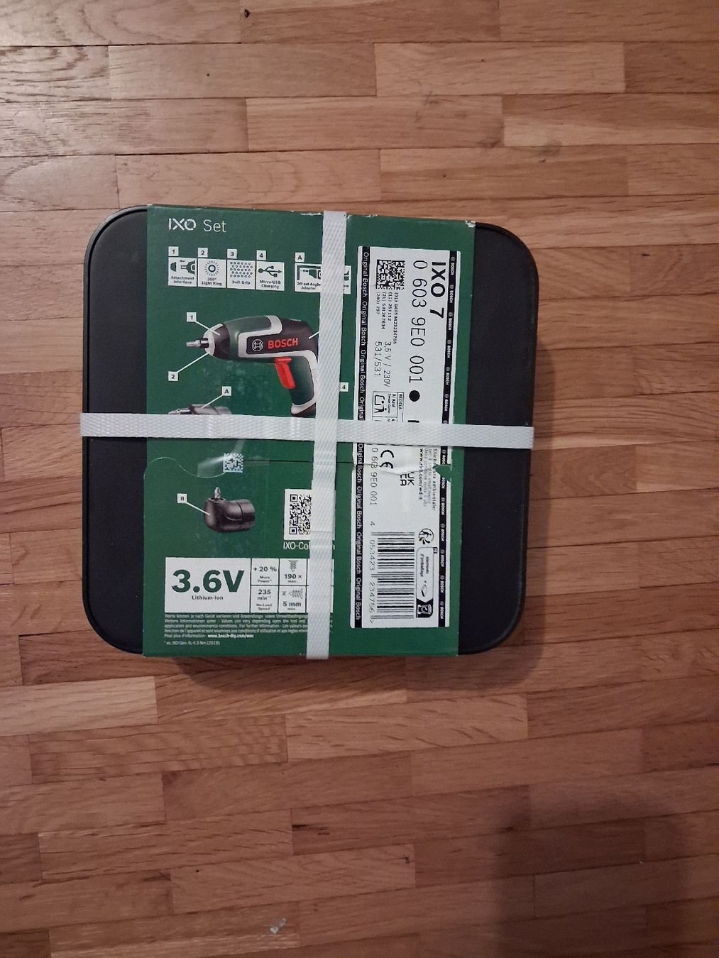 Bosch Tutti gli attrezzi: Avvitatore a batteria Bosch 3.6V con set completo – Nuovo e nell'imballaggio originale da Jona venduto da api_sdn2 1
