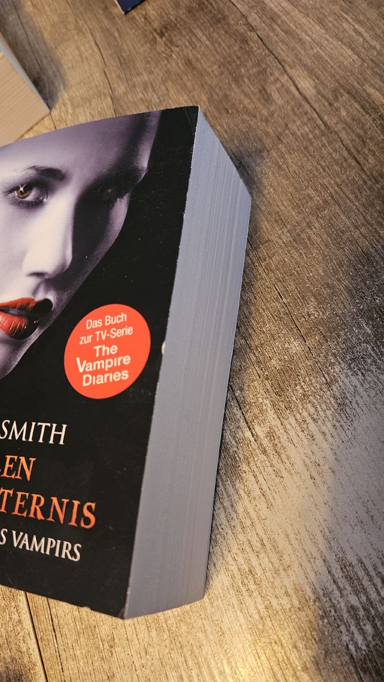Bücher: Tagebuch eines Vampirs 6, "Seelen der Finsternis." – Gebraucht aus Mönchaltorf von Cayrath 1
