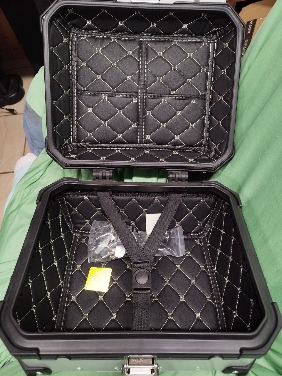 Alle Motorradersatzteile: Coffre Moto – Neu und originalverpackt aus Carrouge VD von Babu54 2