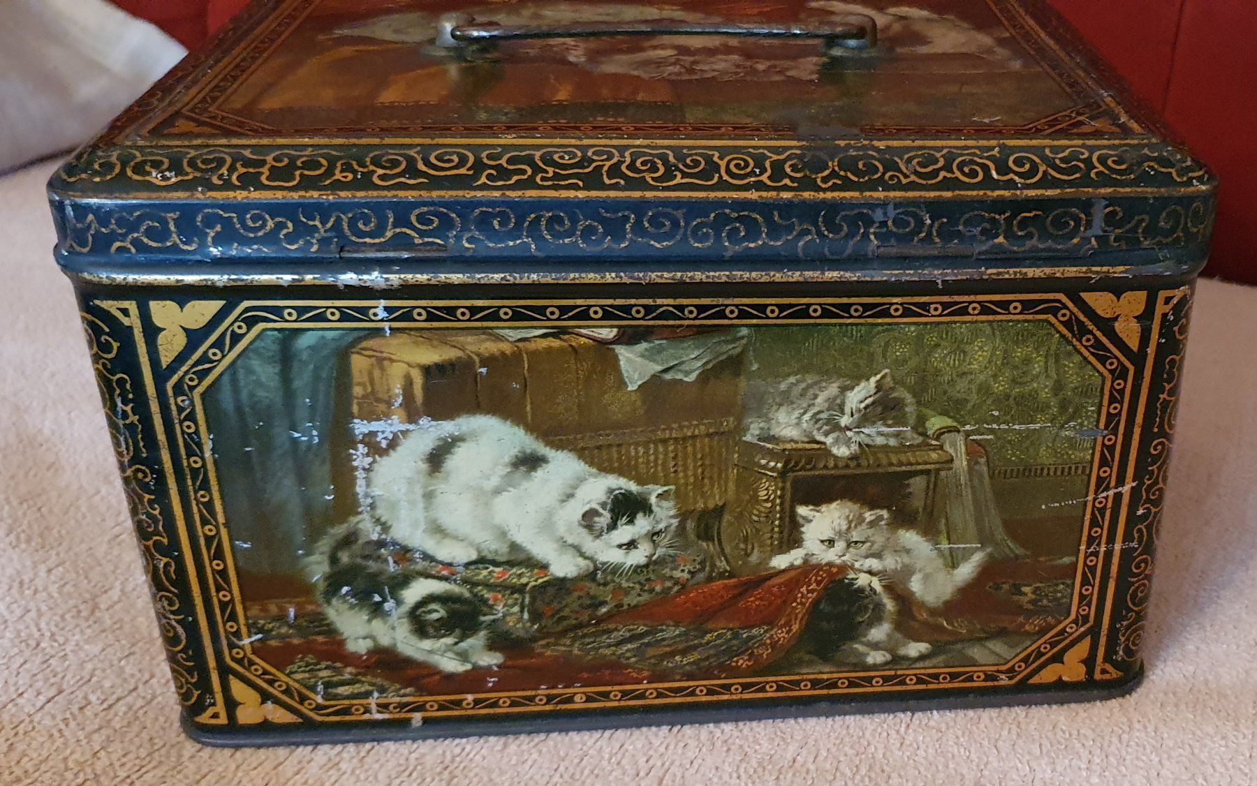 Barattoli: Schöne alte Blechdose mit Katzen - Motiven – Usato da Kreuzlingen venduto da Rschweiz1 4