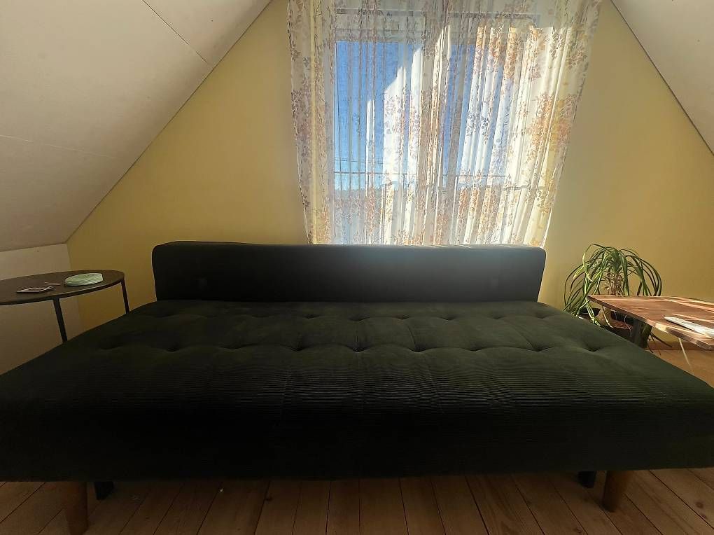 Divani: Kompaktes Sofa mit Liegefunktion.  – Usato da Waltalingen venduto da g-ronimo 1