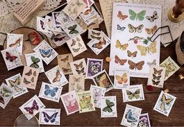 46 Stk. Aufkleber Briefmarken Schmetterling Pilze (7 Muster)