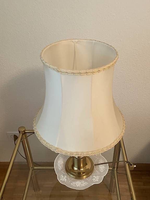 Lampes: Nachttischlampe – D'occasion à Basel par MarcoJay13 1