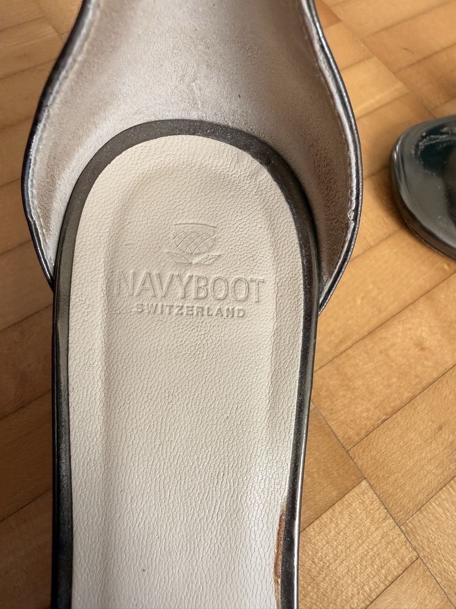 Navyboot Chaussures femmes: Sandalen von Navyboot, Größe 39 – D'occasion à Worb par Soben 2