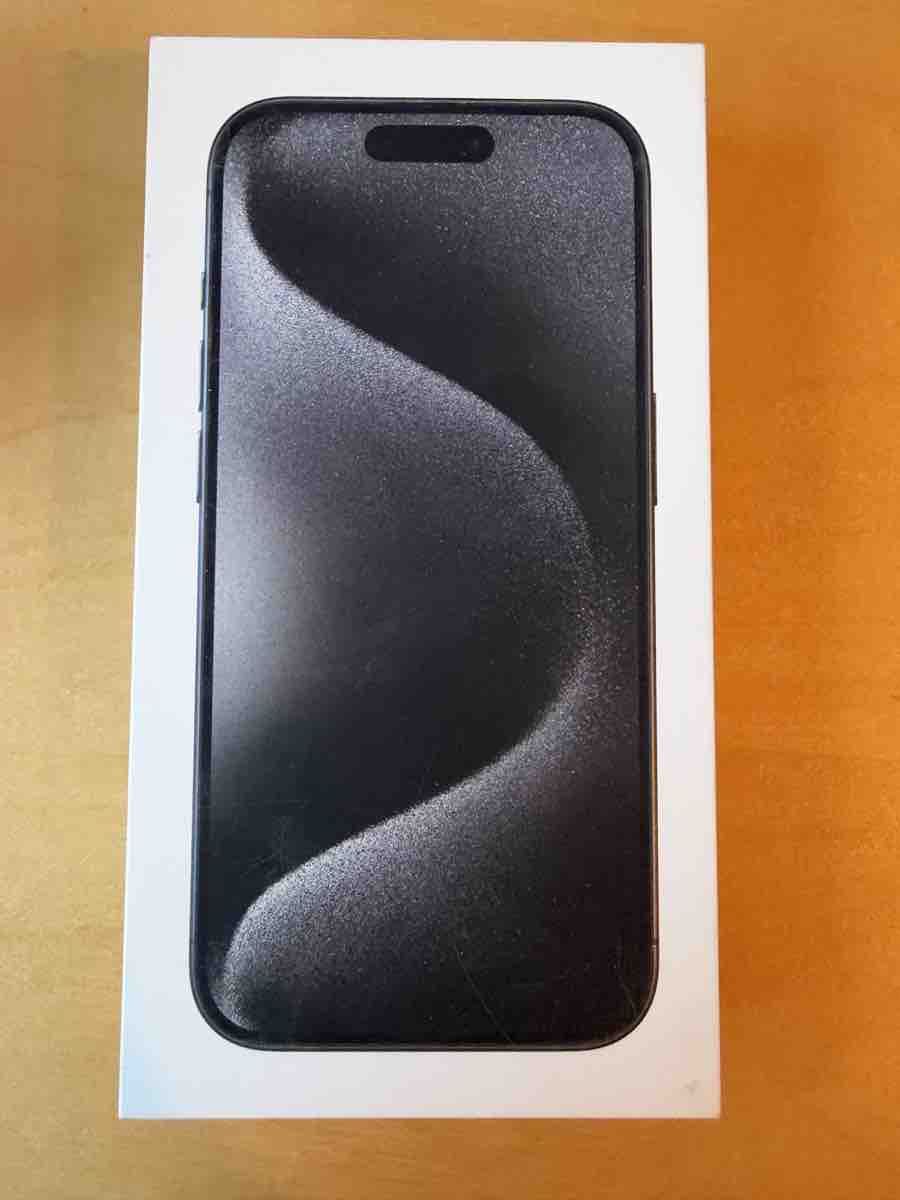 Apple Handys / Smartphones: Apple iPhone 15 Pro 128GB – Gebraucht aus Zürich von involatus 1