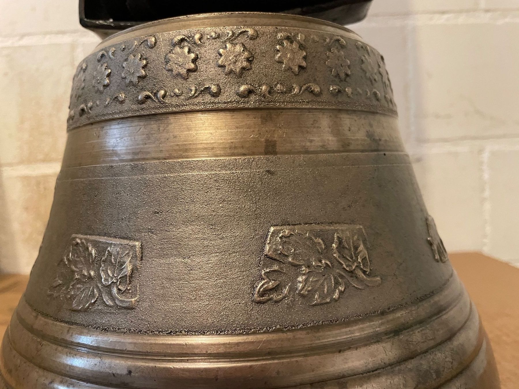 Cloches & sonnailles: Alte Glocke ab 1.00 Fr. – D'occasion à Birrhard par magisto52 6