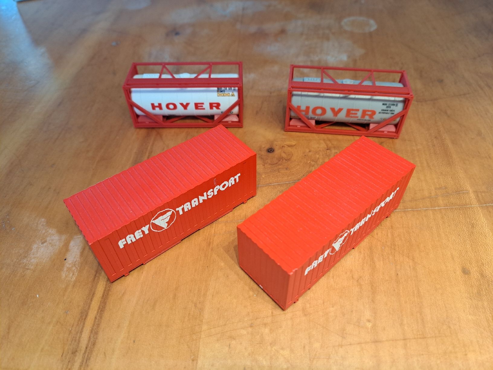 Märklin Modelleisenbahnen: Märklin Container – Gebraucht aus Schönenwerd von Davidlangon