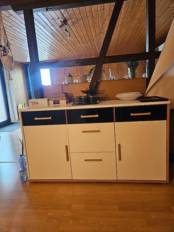 Armadi: Schrank  – Usato da Buchberg venduto da sta_5jph