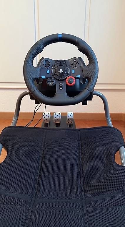 Logitech Sedie: Logitech Sim-Racing Set - Playseat Challenge X + G29 – Usato da Frauenfeld venduto da eggenberger_ 1