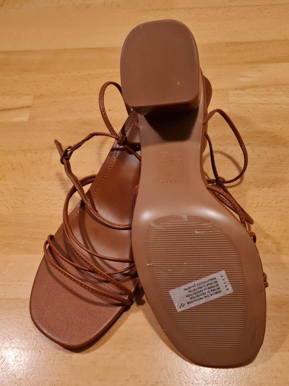 Mango Damenschuhe: Neue Sandalen von Mango, Gr. 40 – Neu (gemäss Beschreibung) aus Oberwil BL von iva_wlh2 4