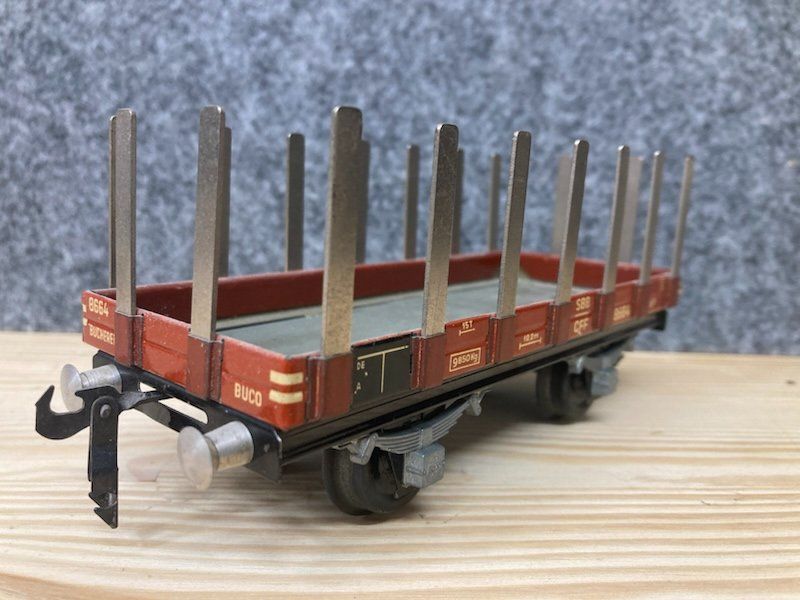 Buco Modellini di ferrovie: Buco Spur 0 Rungenwagen 8664 – Usato da Büsserach venduto da ModellbahnDepot 1