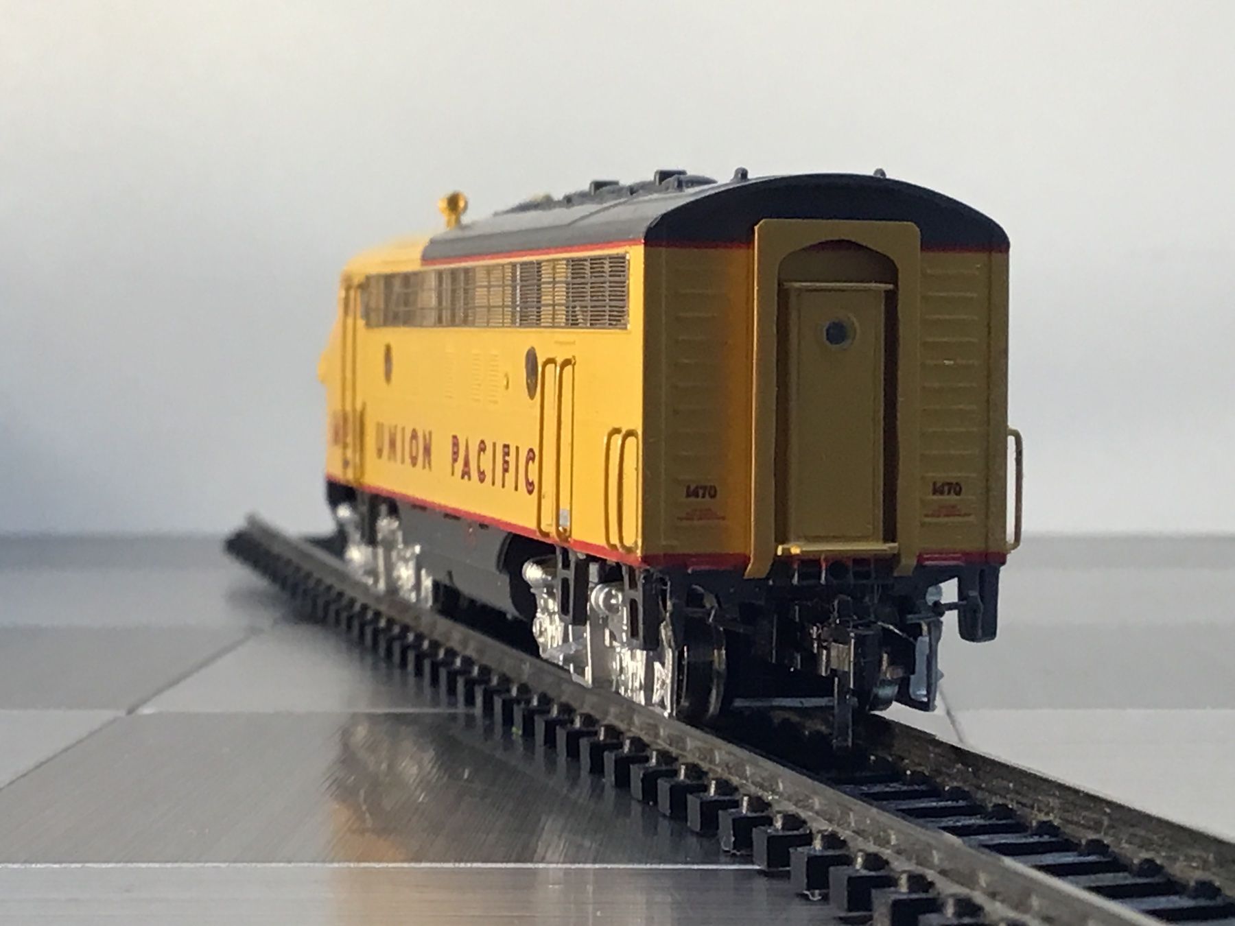 Micro Trains Line Modellini di ferrovie: MICRO TRAINS LINE 1470 SPUR N – Usato da Männedorf venduto da Modelle-aller-Art 2