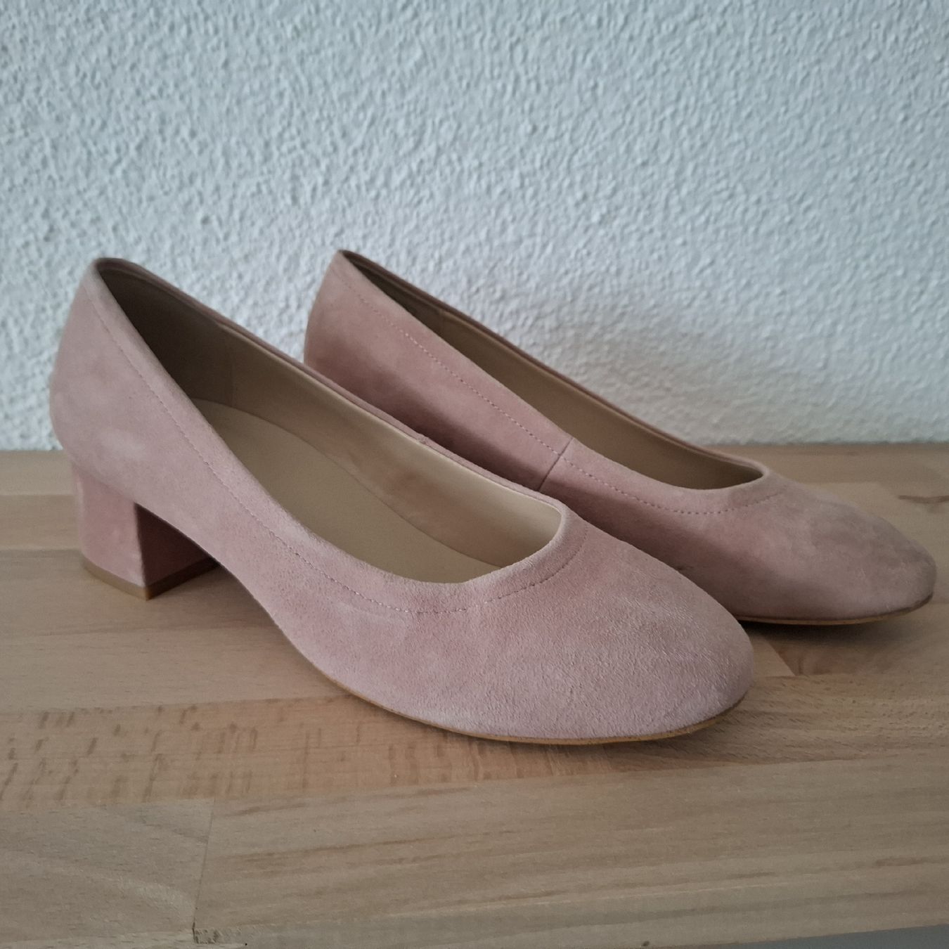 Anna Field Scarpe da donna: Anna Field Altrosa Wildleder Pumps, Gr. 38 – Nuovo (secondo la descrizione) da Emmen venduto da Tigerlady
