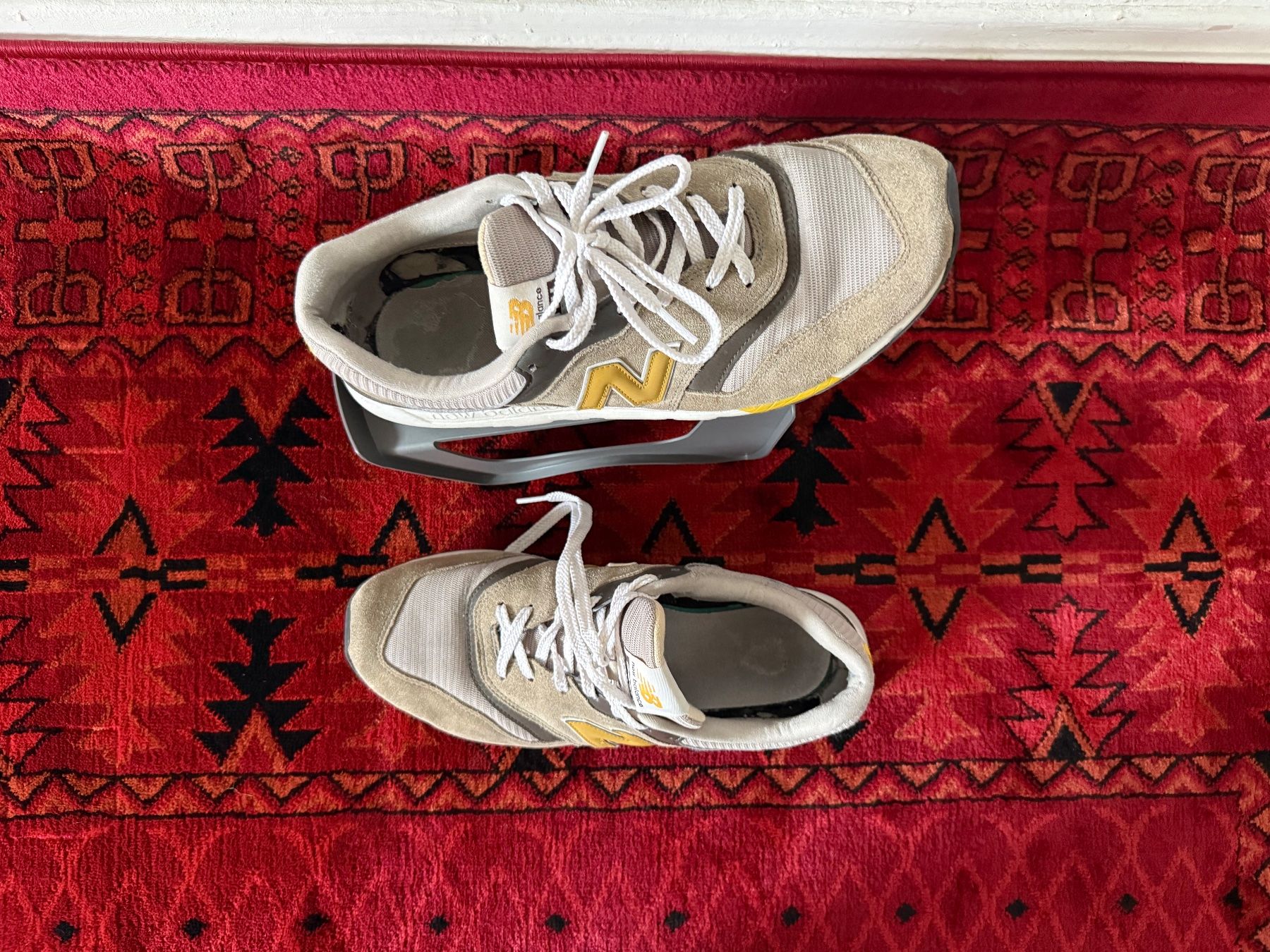 New Balance Chaussures hommes: New balance 997H – D'occasion à Lausanne par Ruche_ 1