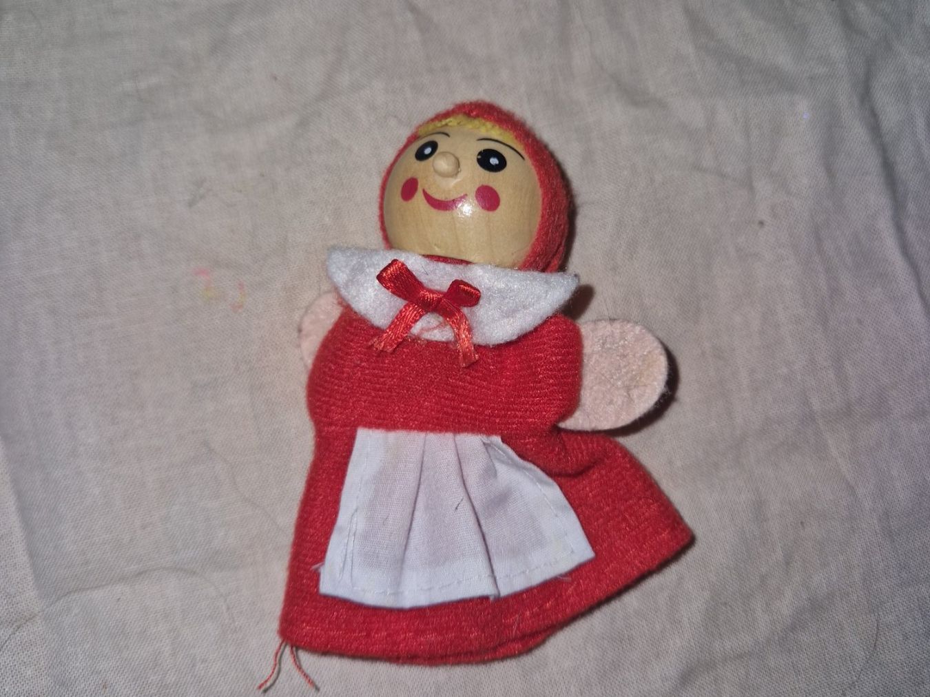 Jouets: Fingerpuppe – D'occasion à Stüsslingen par white_angel86