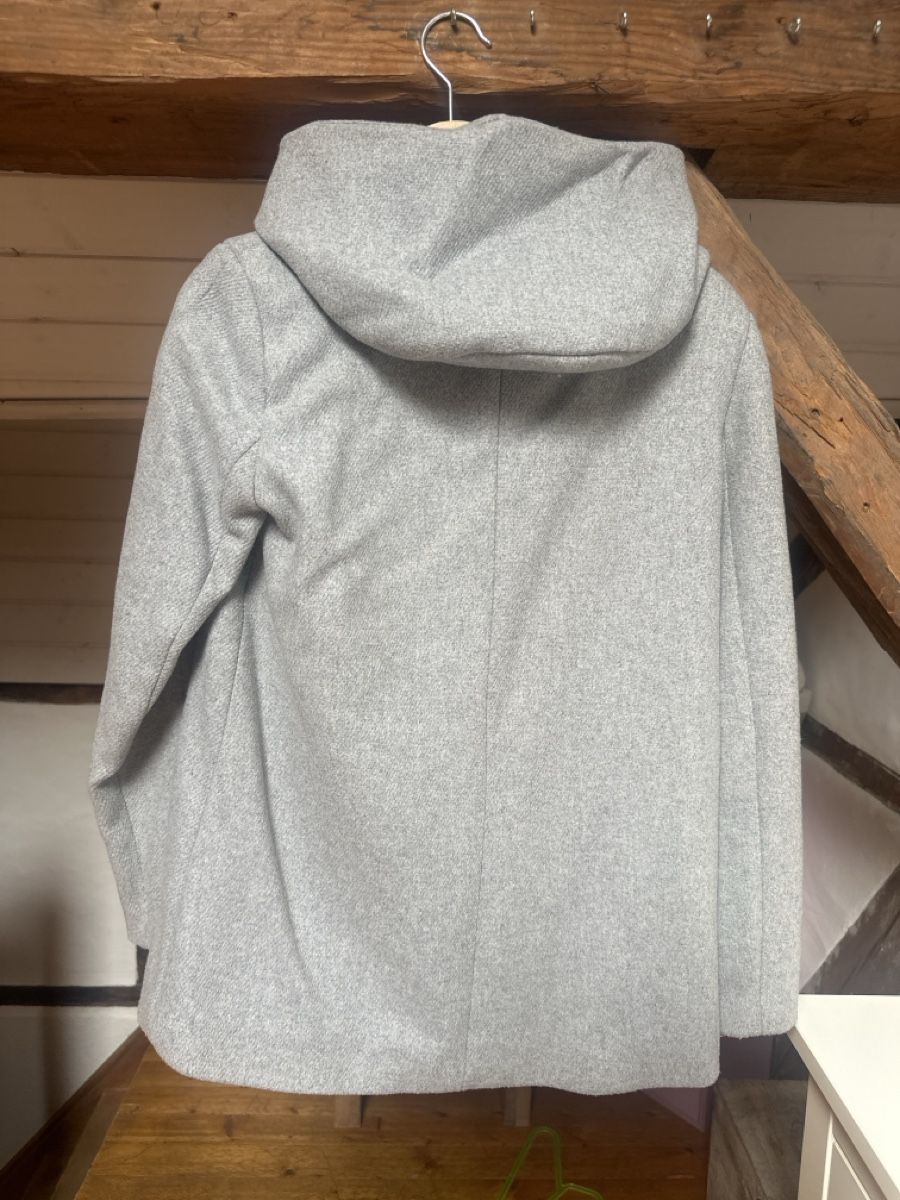 Vero Moda Cappotti: Vero Moda Wollmantel mit Kapuze, Grau, Grösse S – Usato da Trimmis venduto da vai_9qzr 1