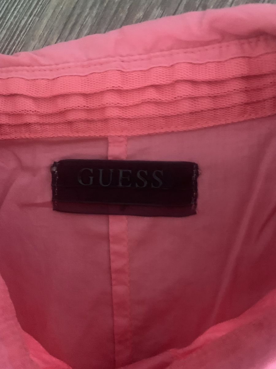 Guess Chemisiers: Guess Bluse – D'occasion à Emmen par ama_8wmn 2
