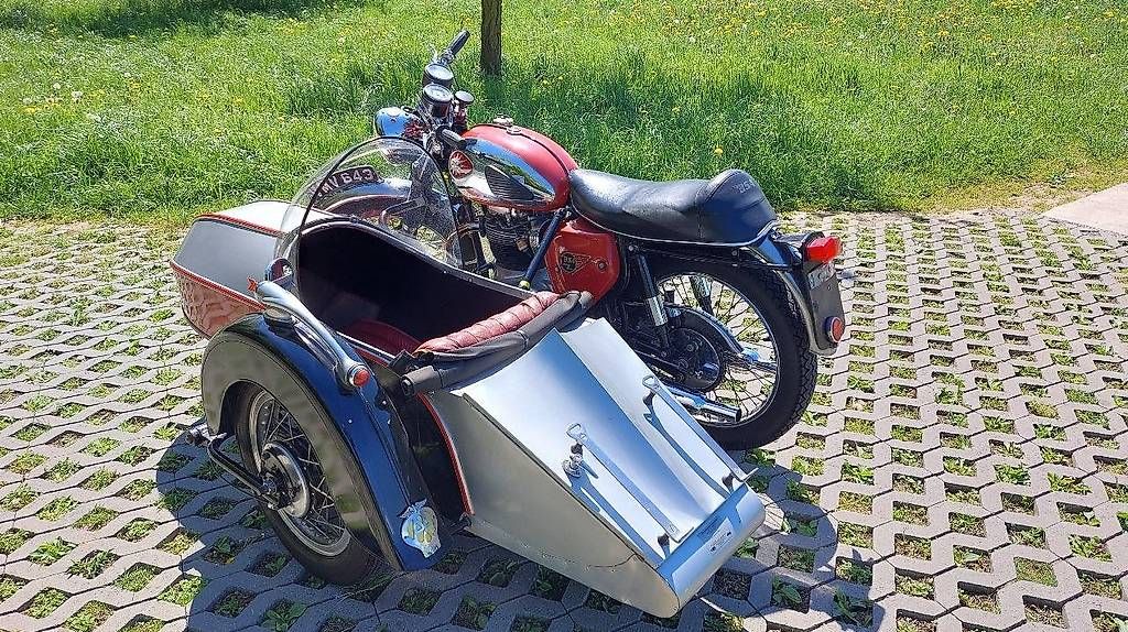 Side-Cars: BSA A65 Gespann ab MFK (Pendant zu Norton oder Triumph) – D'occasion à Sursee par Honda94 1