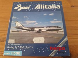 Alitalia Baci 1:500 Boeing 747-200 mit Reg. Herpa Wings