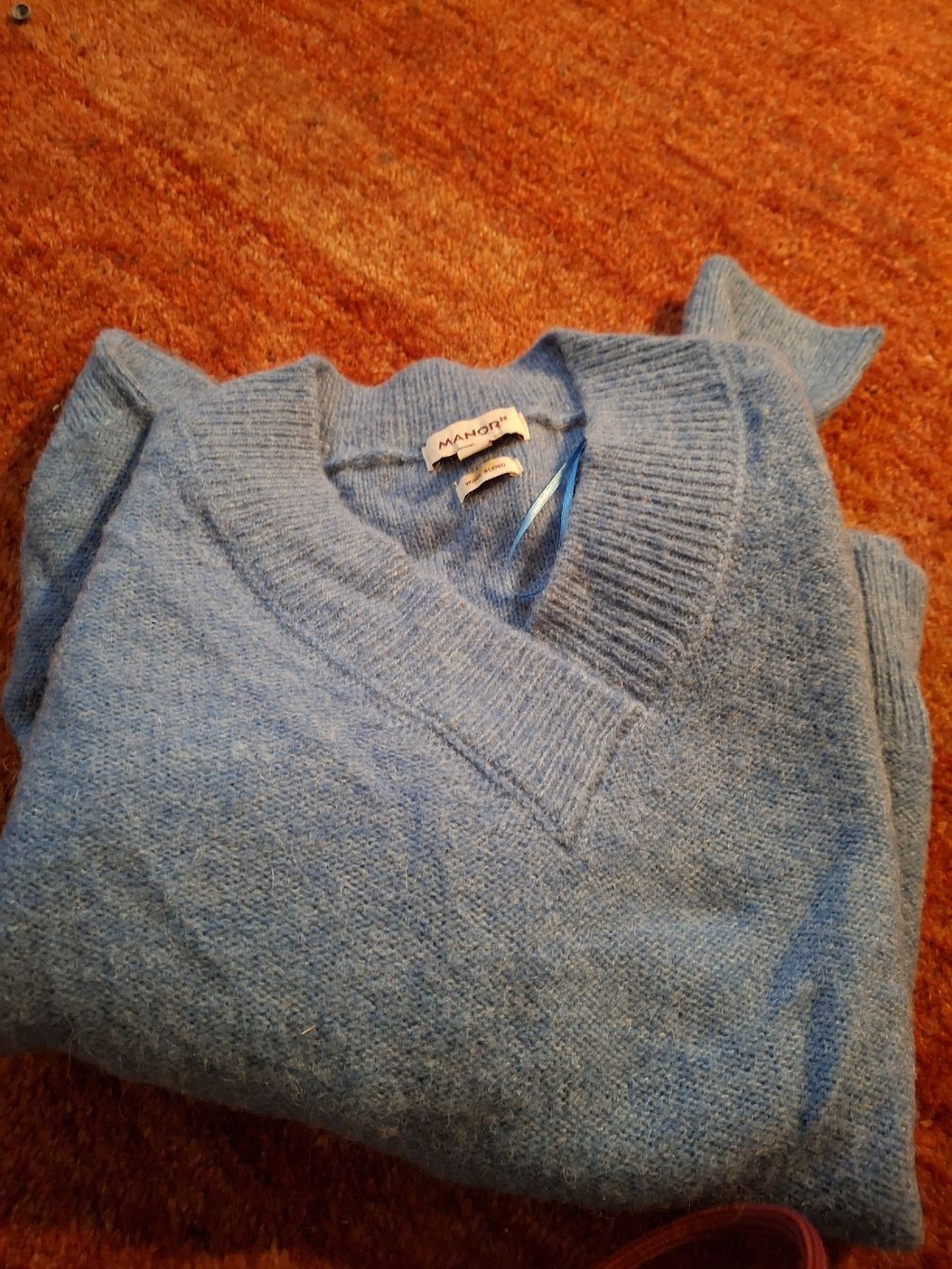 Manor Pulls & Sweat-shirts: Manor Wollmischung Pullover Hellblau, Gr. S, Top Zustand – D'occasion à Burgdorf par kar_6z98 2