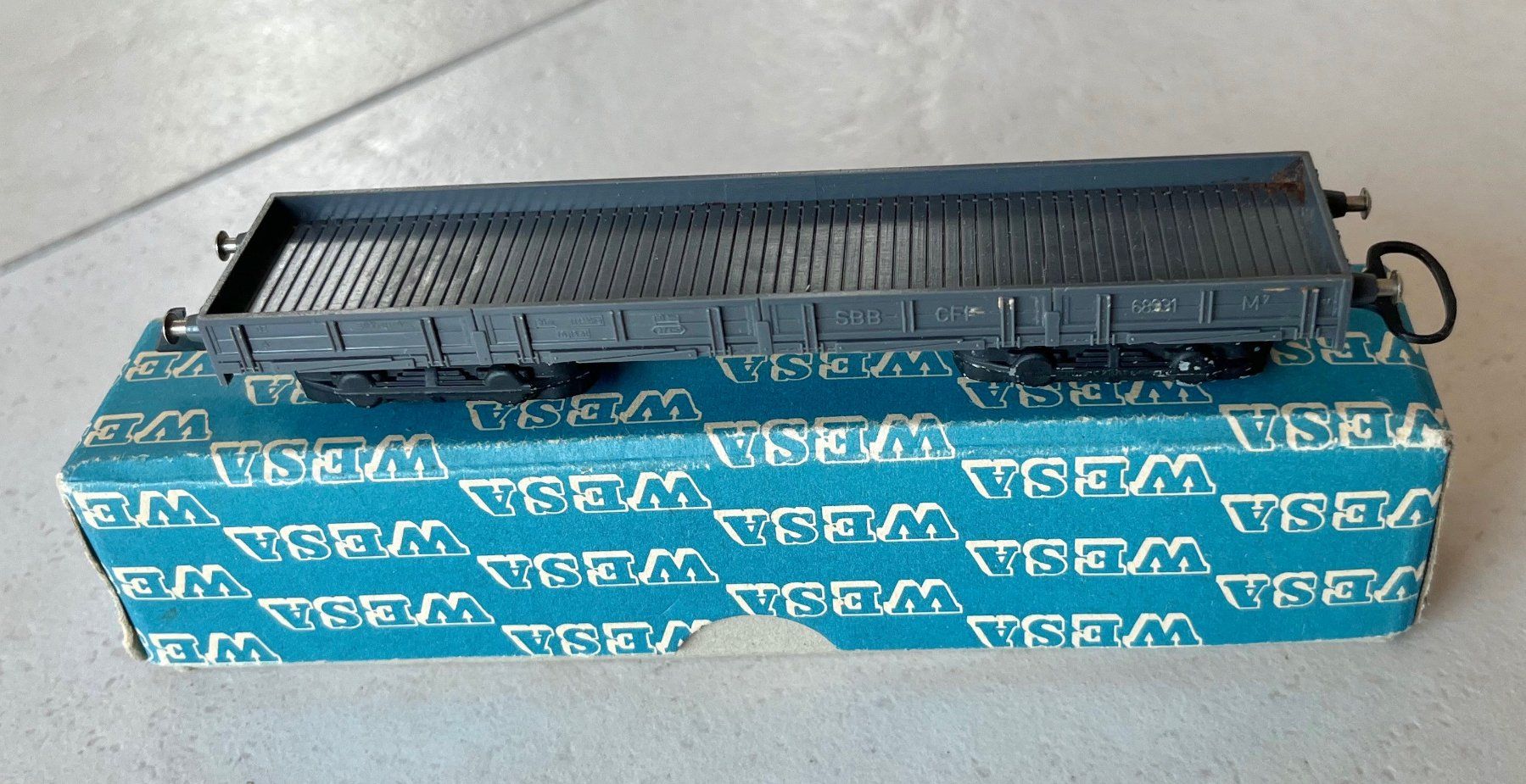 Wesa Modellini di ferrovie: WESA 160 und 5 Wagen – Usato da Bleiken venduto da hbw45 3