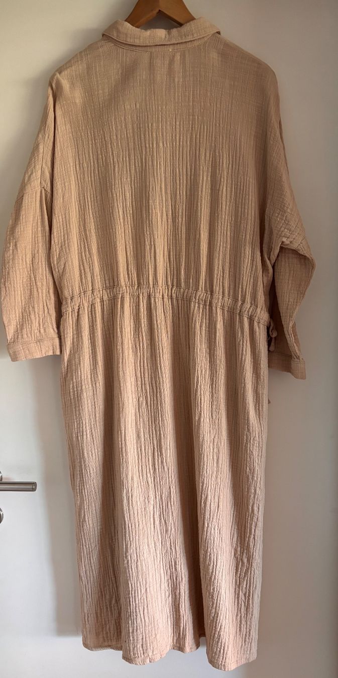 Robes: JcSophie Sommer Kleid hellbeige 34/36 – D'occasion à Bennau par Fury3 3