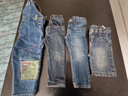 Jeans Hosen 4 Stück Gr 92