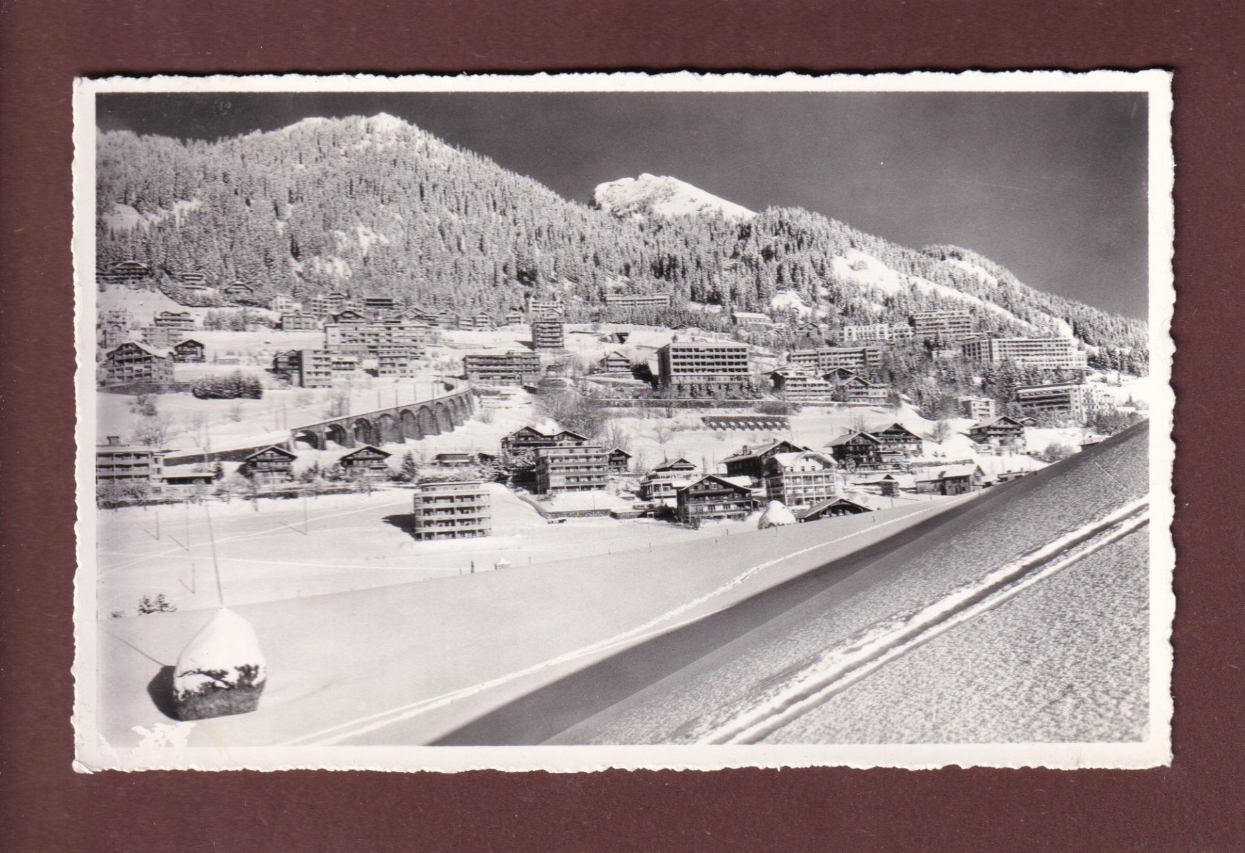 Ansichtskarten: LEYSIN - 1965 – Gebraucht aus Pully von nicecards-shop