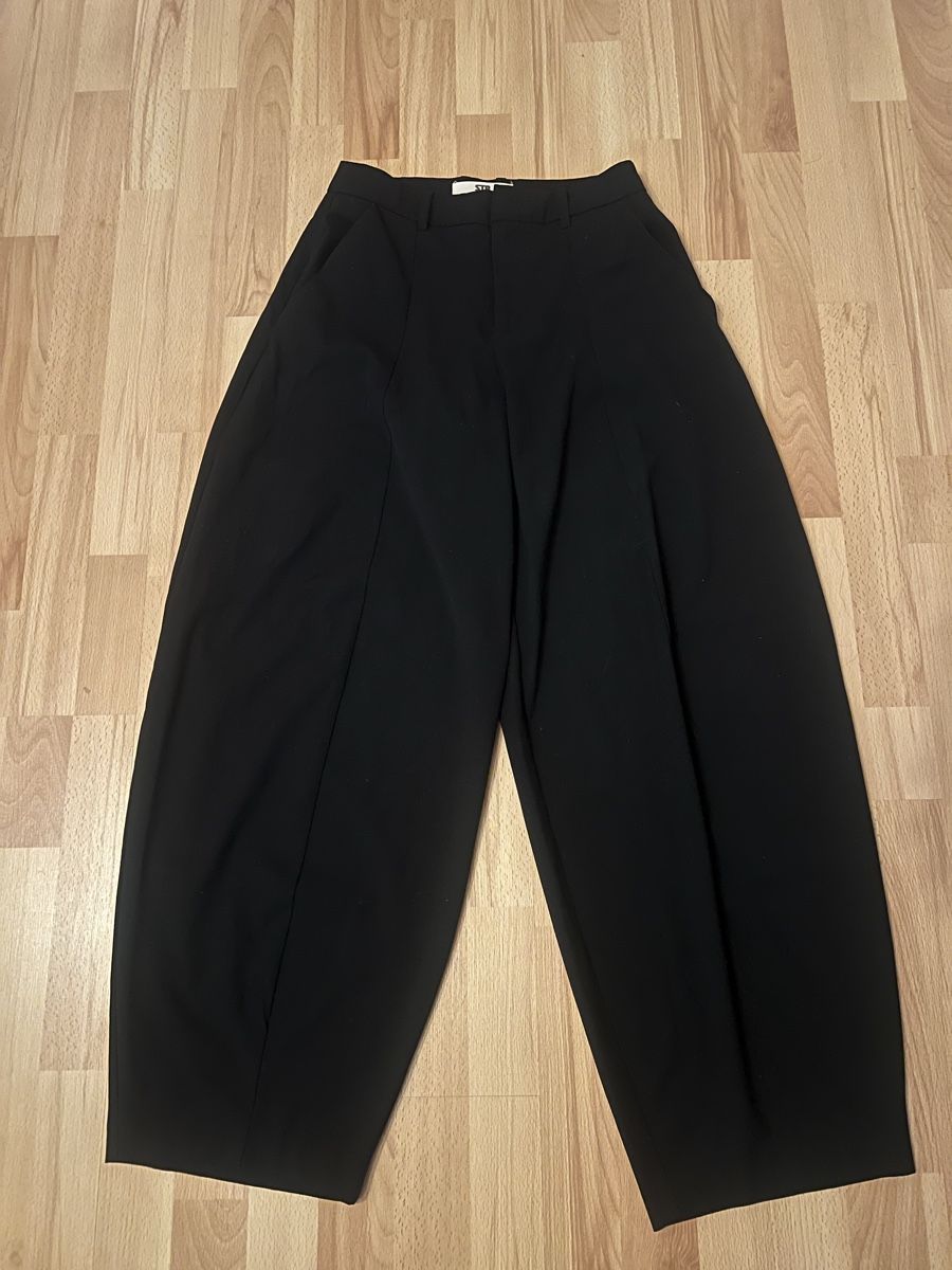Stradivarius Pantalons: Hose, Grösse 36 – Neuf (Voir description) à Kirchberg BE par lea_kb6y