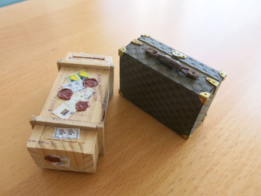 ZUNOXAZ 6-teiliges Miniaturkoffer Set - Puppenhaus Zubehör Vintage Deko