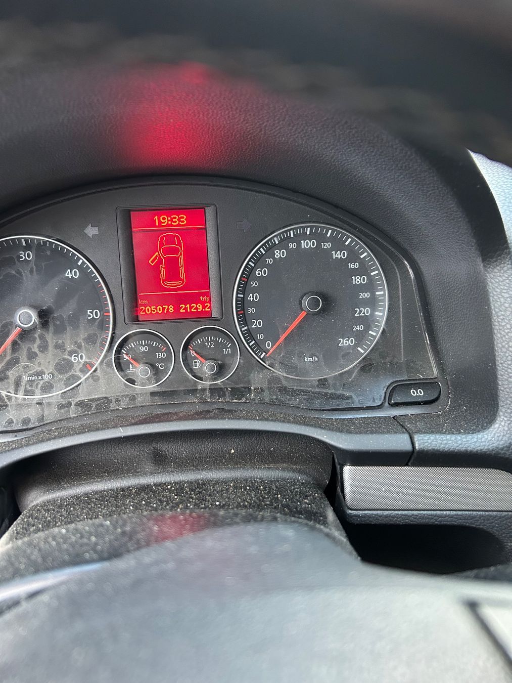 VW Autos: vw golf  5.  1.9tdi 4x4 – Gebraucht aus Weesen von tho_9tk6 5