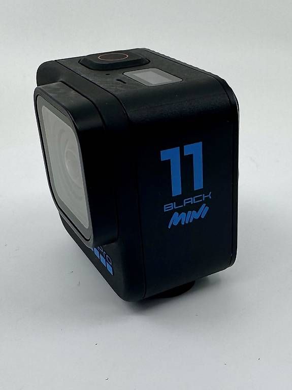 Action Cam: GoPro HERO 11 Black Mini - comme neuve - état impeccable – Usato da Romont FR venduto da rootsman27 1